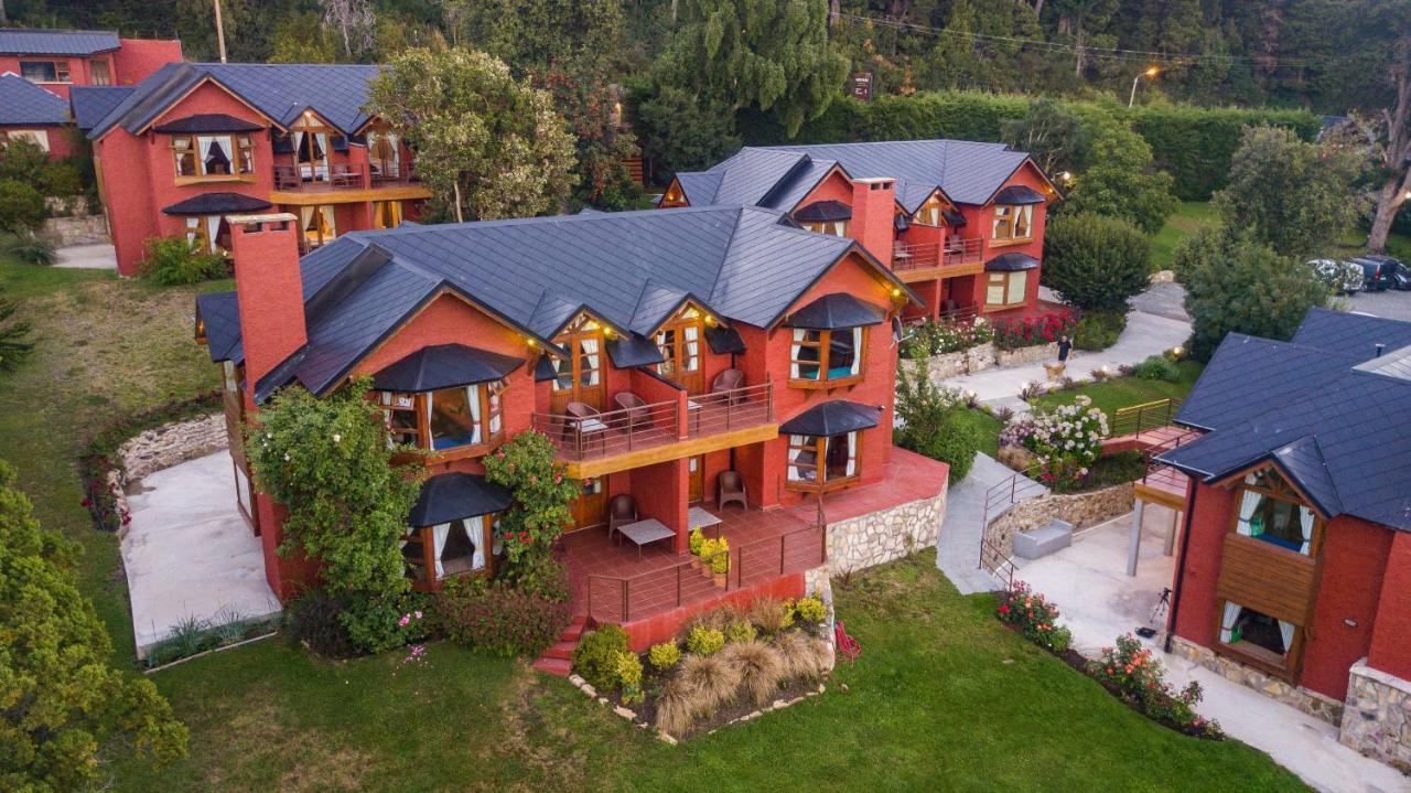 سان كارلوس دي باريلوتشي Costa Brava Apart Hotel & Suites المظهر الخارجي الصورة