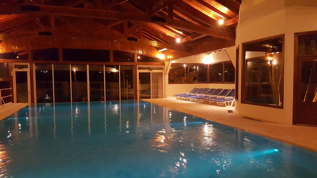 سان كارلوس دي باريلوتشي Costa Brava Apart Hotel & Suites المظهر الخارجي الصورة