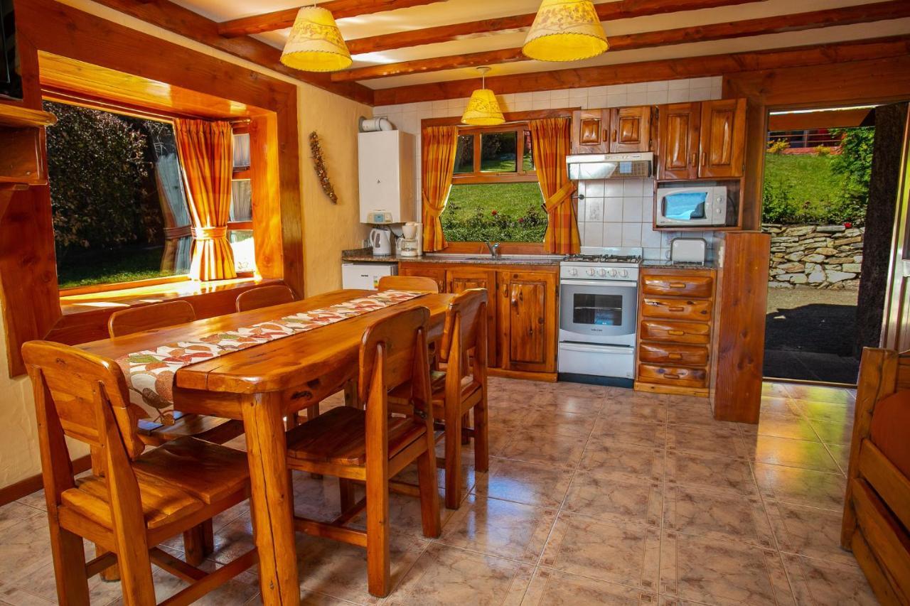 سان كارلوس دي باريلوتشي Costa Brava Apart Hotel & Suites المظهر الخارجي الصورة